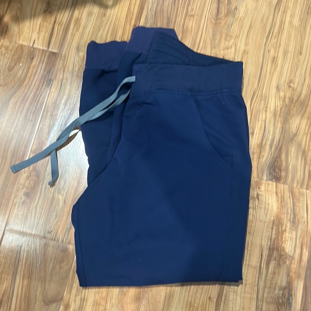 Figs Navy Zamora joggers